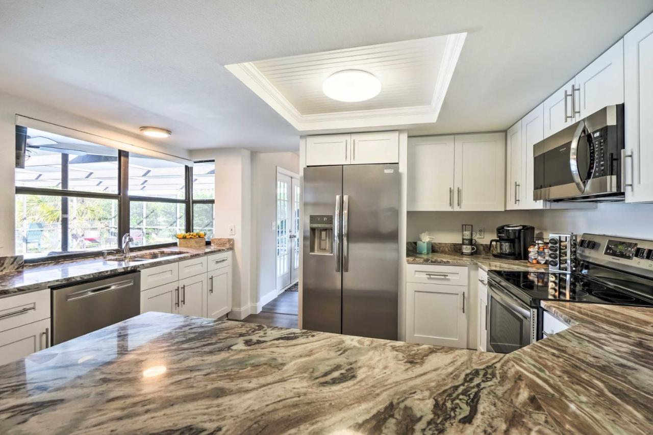 Villa Waterfront Port Richey House With Heated Pool! Exterior foto
